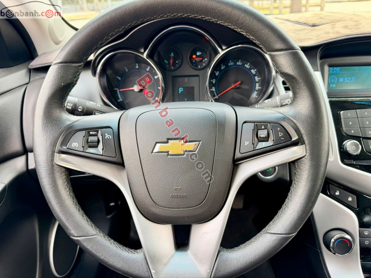 Bán ô tô Chevrolet Cruze LTZ 1.8 AT - 2015 - xe cũ