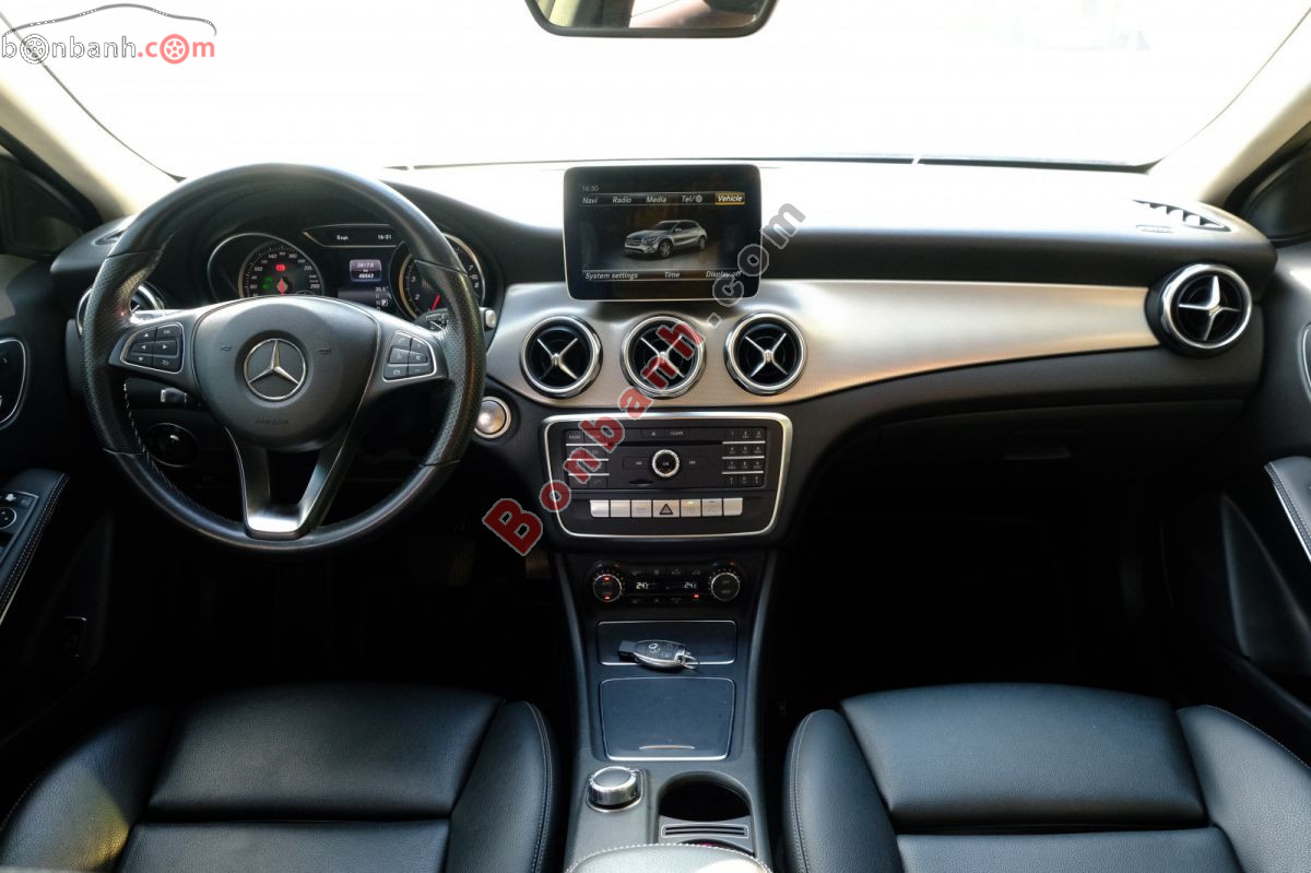 Bán ô tô Mercedes Benz GLA class GLA 200 - 2019 - xe cũ