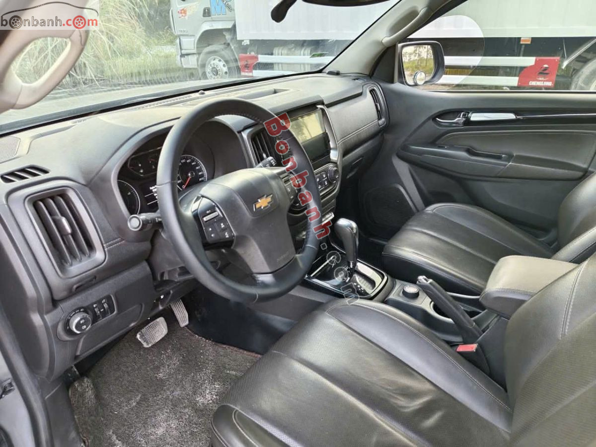 Bán ô tô Chevrolet Trailblazer LTZ 2.5L VGT 4x4 AT - 2018 - xe cũ