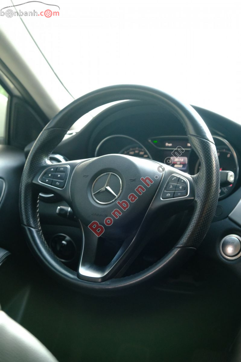 Bán ô tô Mercedes Benz GLA class GLA 200 - 2019 - xe cũ