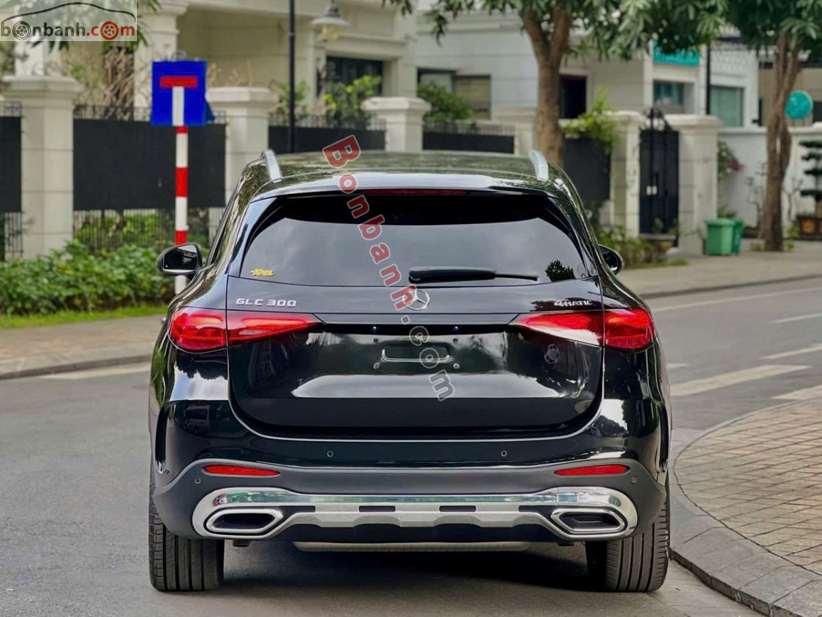 Bán ô tô Mercedes Benz GLC 300 4Matic - 2023 - xe cũ