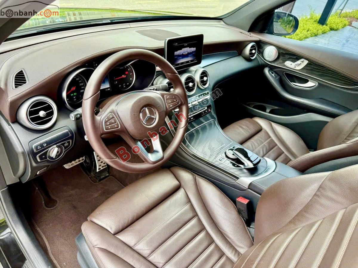 Bán ô tô Mercedes Benz GLC 300 4Matic - 2018 - xe cũ