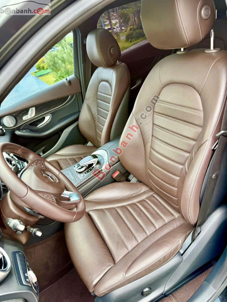Bán ô tô Mercedes Benz GLC 300 4Matic - 2018 - xe cũ