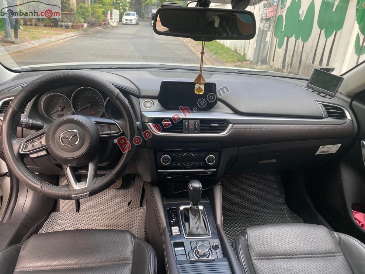 Bán ô tô Mazda 6 Deluxe 2.0 AT - 2020 - xe cũ