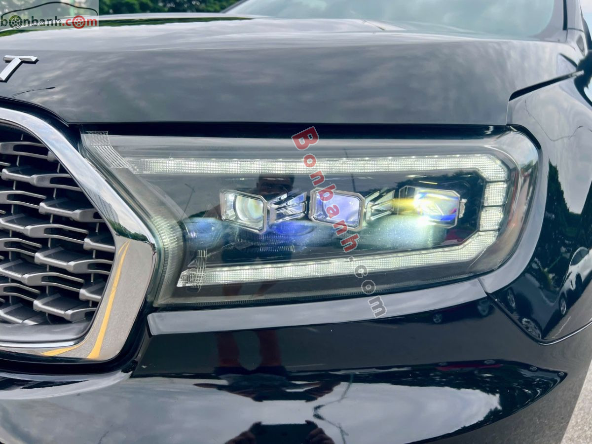 Bán ô tô Ford Everest Titanium 2.0L 4x4 AT - 2022 - xe cũ