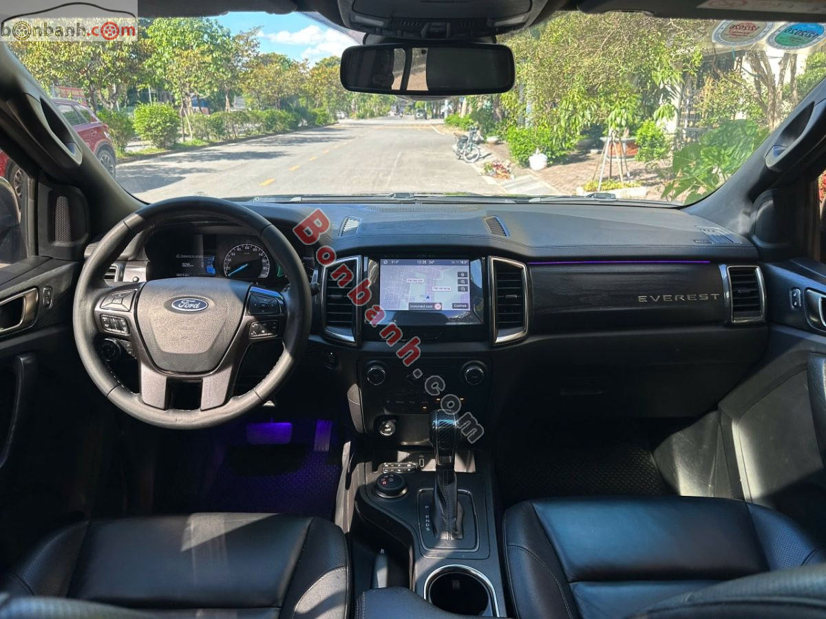 Bán ô tô Ford Everest Titanium 2.0L 4x4 AT - 2022 - xe cũ