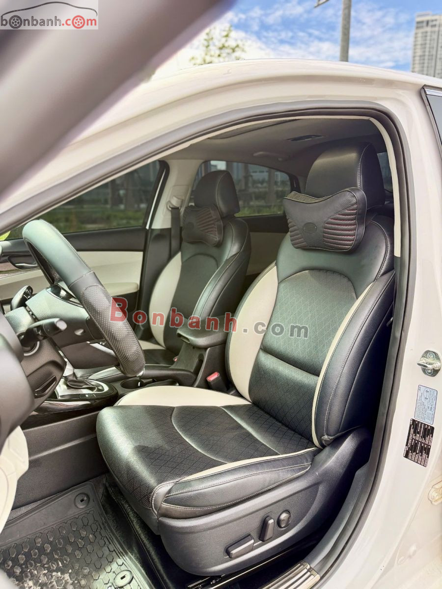 Bán ô tô Kia K3 Luxury 1.6 AT - 2024 - xe cũ