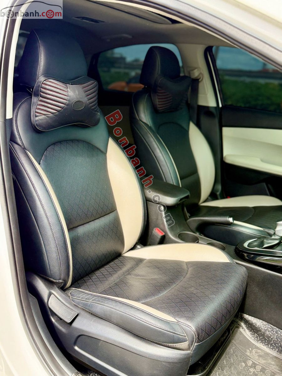 Bán ô tô Kia K3 Luxury 1.6 AT - 2024 - xe cũ
