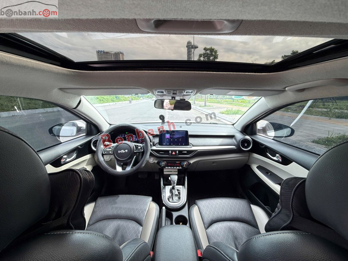 Bán ô tô Kia K3 Luxury 1.6 AT - 2024 - xe cũ