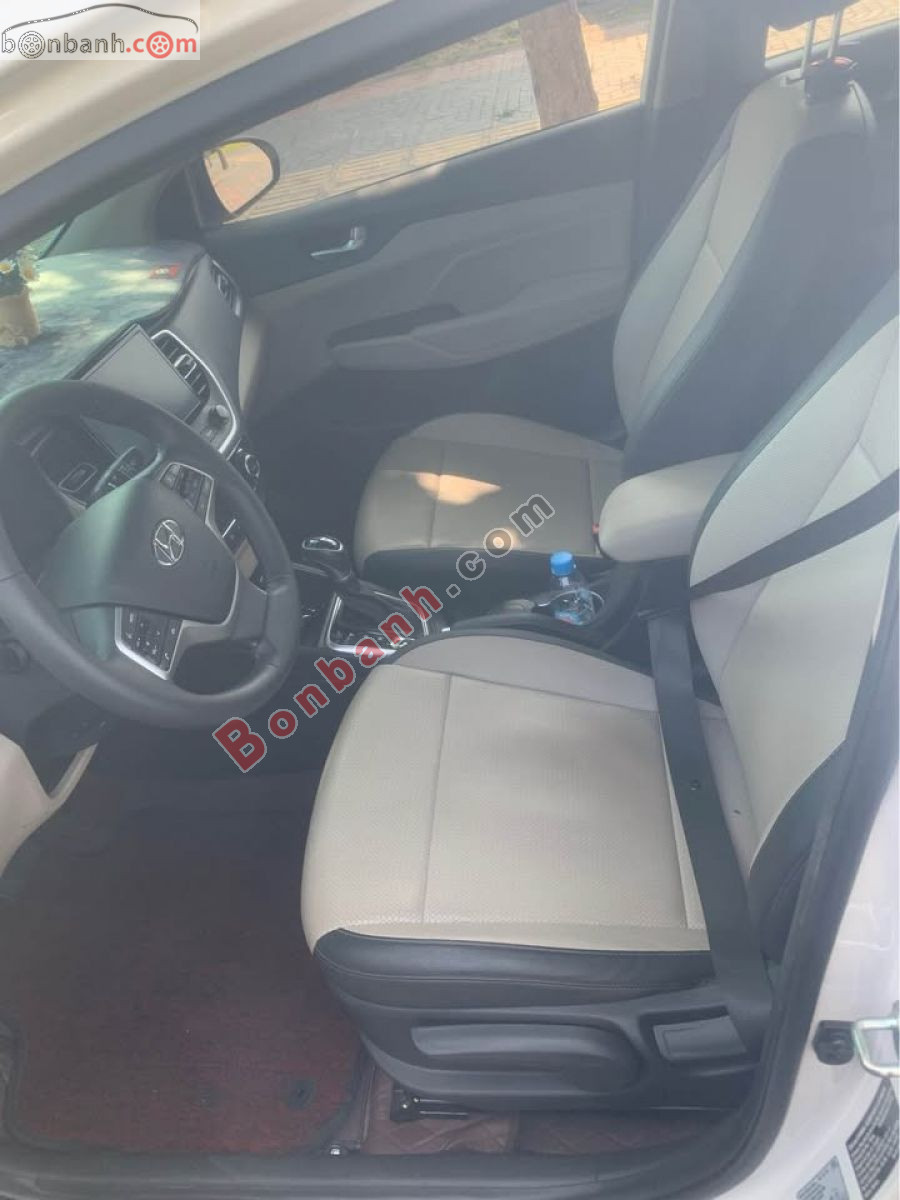 Bán ô tô Hyundai Accent 1.4 AT Đặc Biệt - 2023 - xe cũ