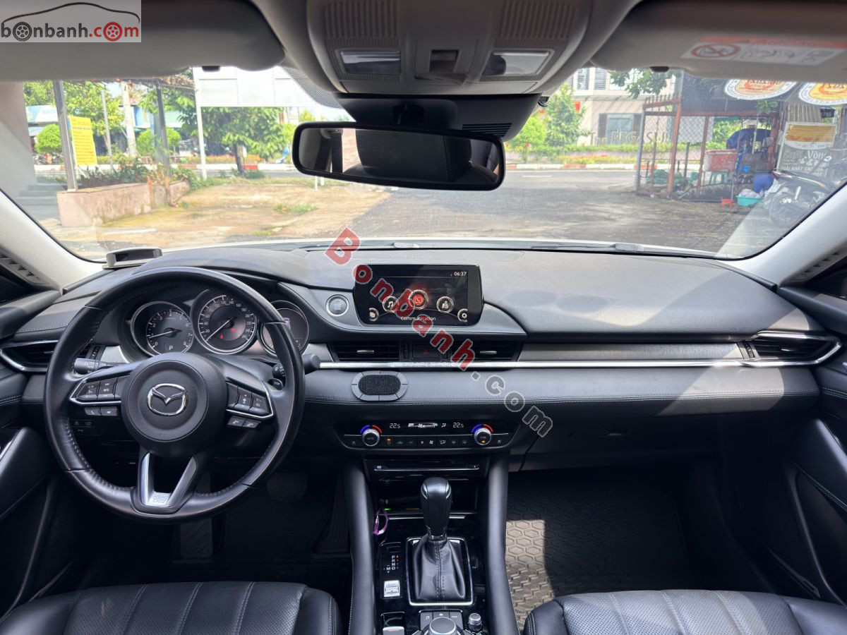 Bán ô tô Mazda 6 Premium 2.0 AT - 2022 - xe cũ