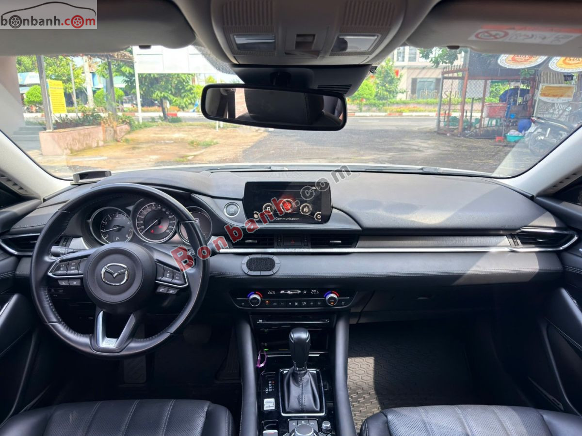 Bán ô tô Mazda 6 Premium 2.0 AT - 2022 - xe cũ