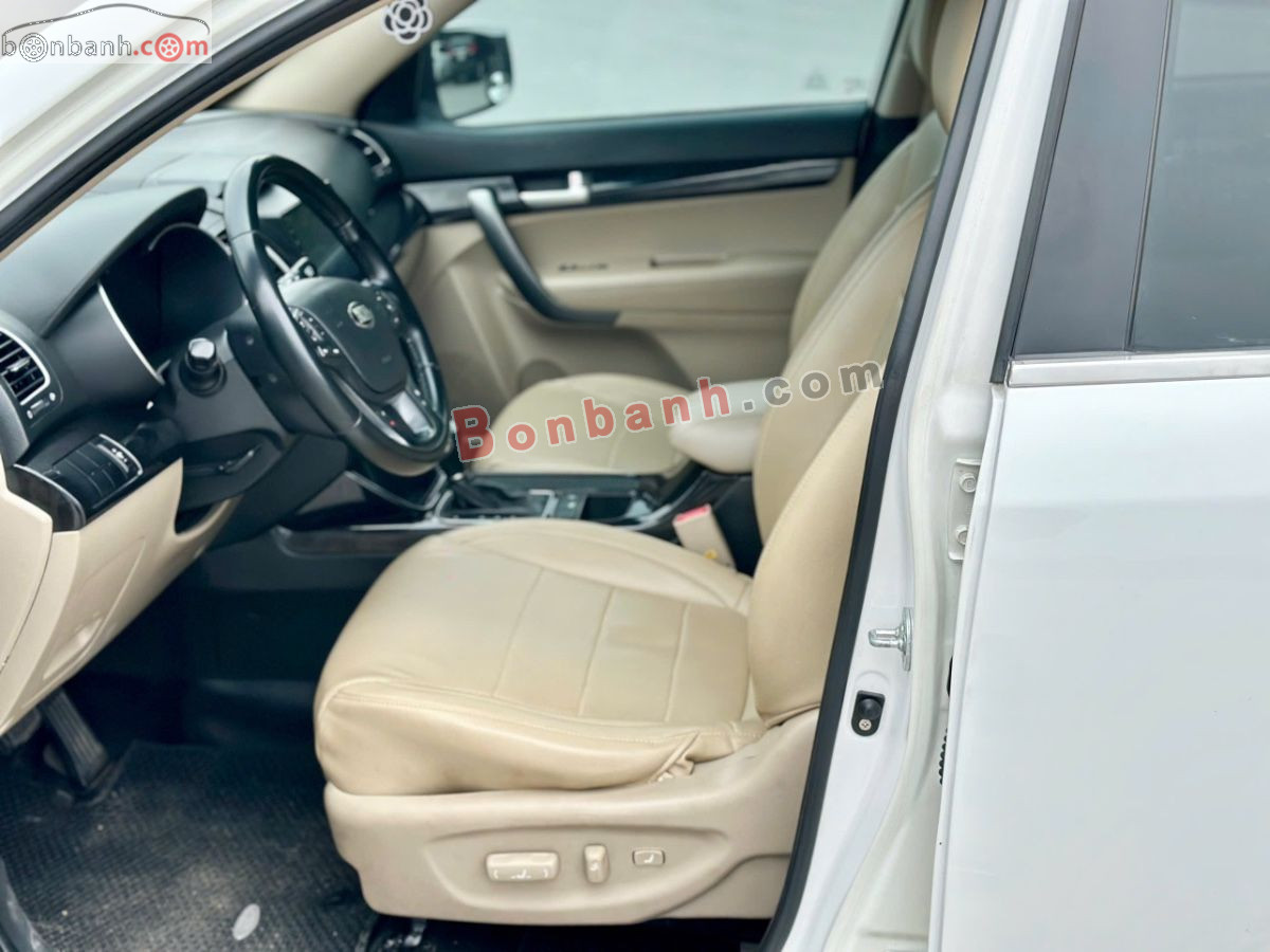 Bán ô tô Kia Sorento 2.4 GAT Deluxe - 2019 - xe cũ