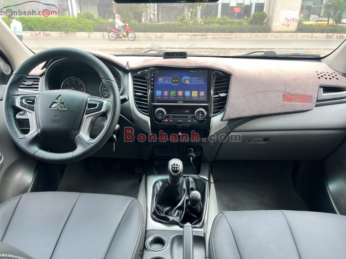Bán ô tô Mitsubishi Triton 4x4 MT - 2017 - xe cũ