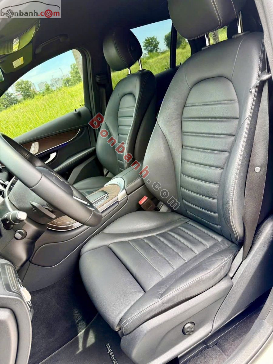 Bán ô tô Mercedes Benz GLC 200 4Matic - 2021 - xe cũ