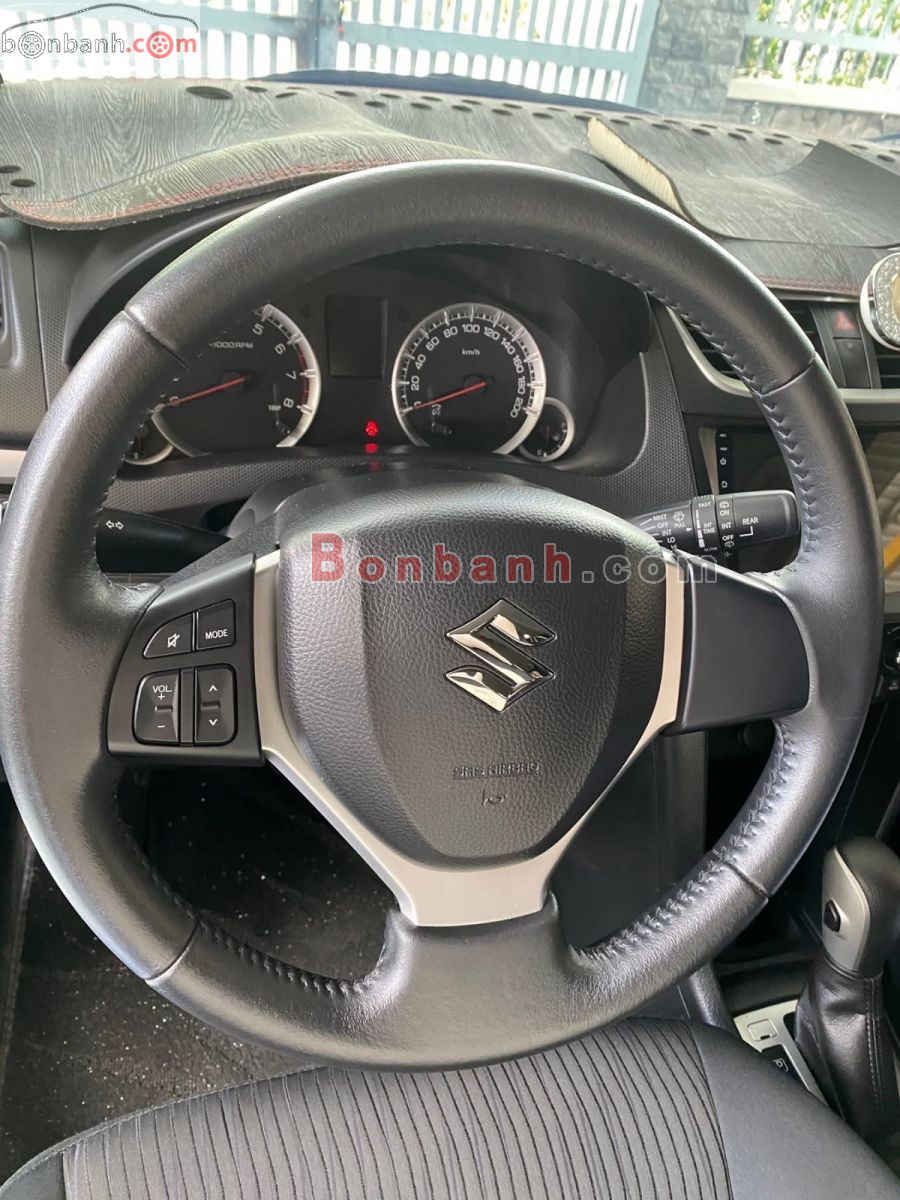 Bán ô tô Suzuki Swift 1.4 AT - 2016 - xe cũ