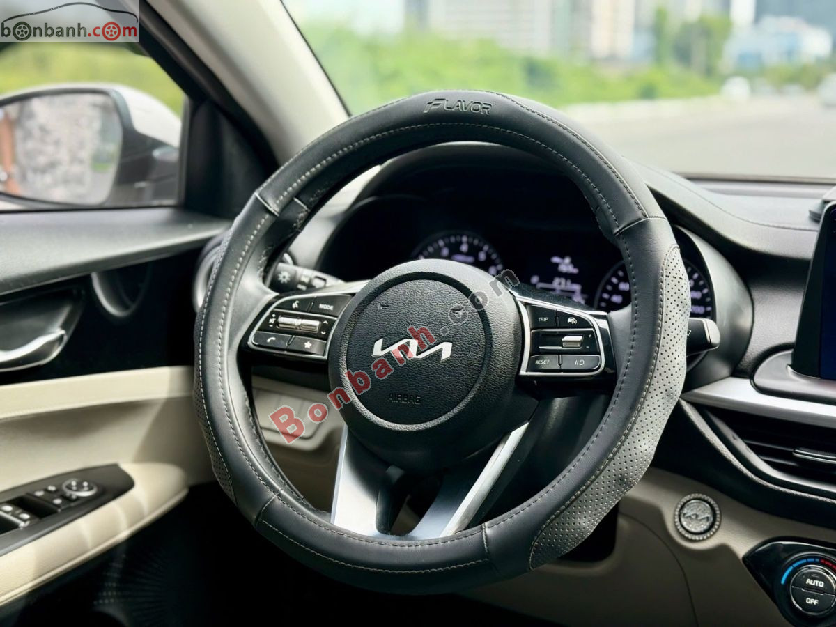 Bán ô tô Kia K3 Luxury 1.6 AT - 2024 - xe cũ