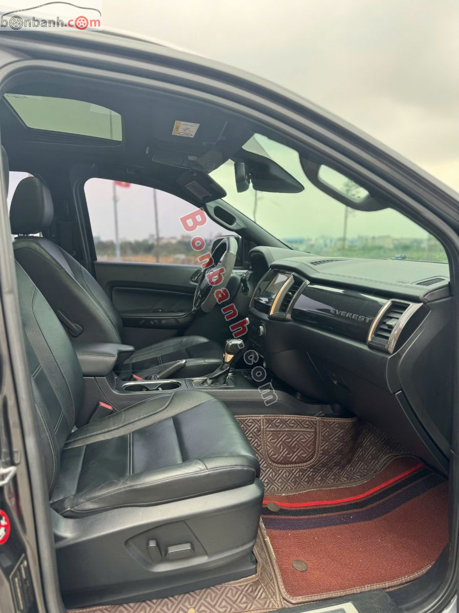 Bán ô tô Ford Everest Titanium 2.0L 4x4 AT - 2019 - xe cũ