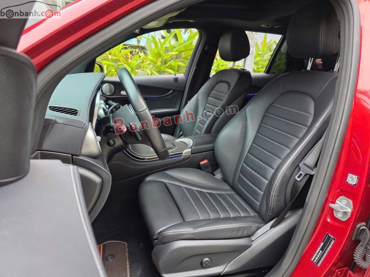 Bán ô tô Mercedes Benz GLC 300 4Matic - 2020 - xe cũ