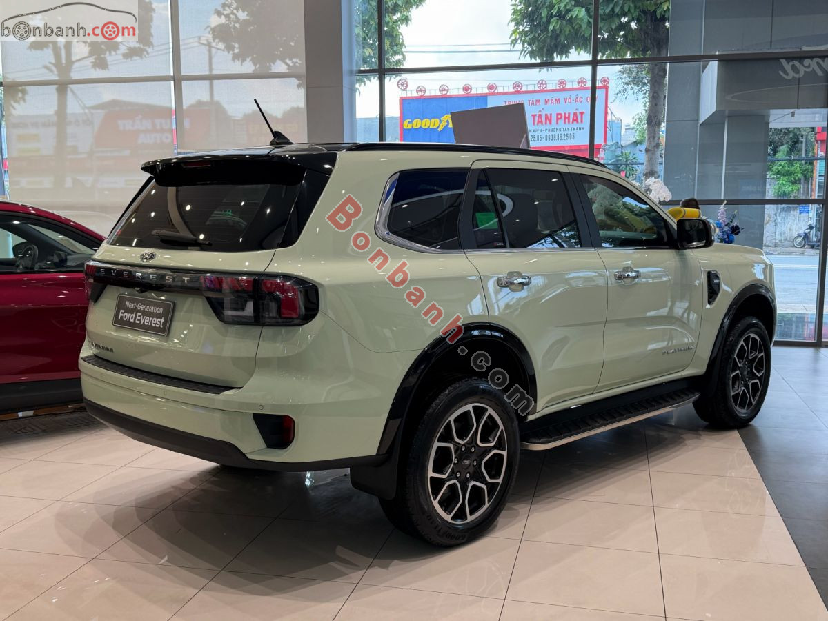 Bán ô tô Ford Everest Titanium 2.0L 4x2 AT - 2022 - xe cũ