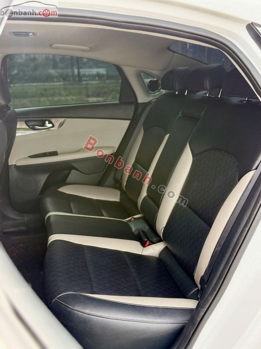 Bán ô tô Kia K3 Luxury 1.6 AT - 2024 - xe cũ
