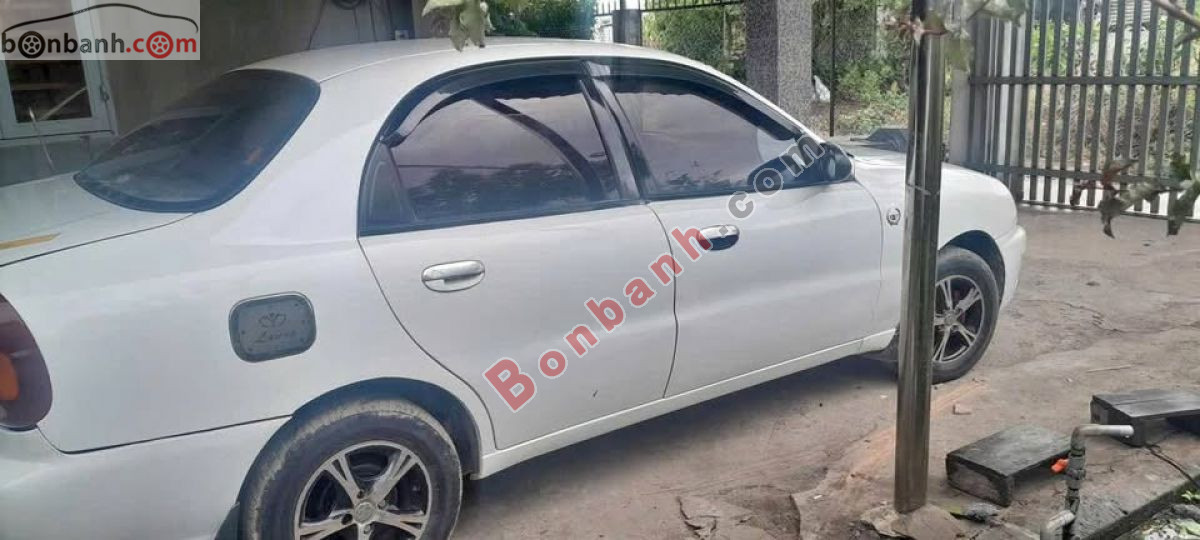 Bán ô tô Daewoo Lanos 1.5 MT - 2001 - xe cũ