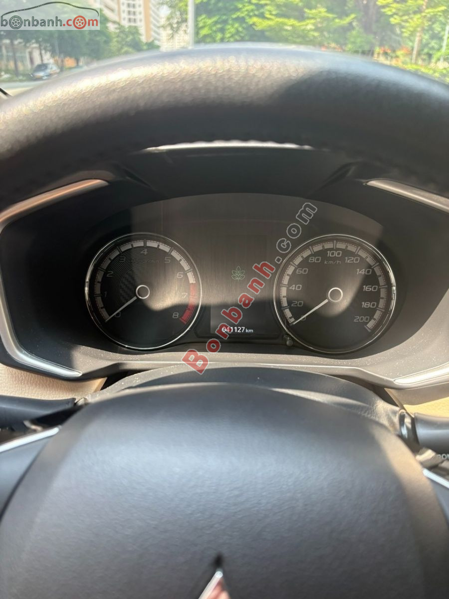 Bán ô tô Mitsubishi Xpander 1.5 AT - 2018 - xe cũ