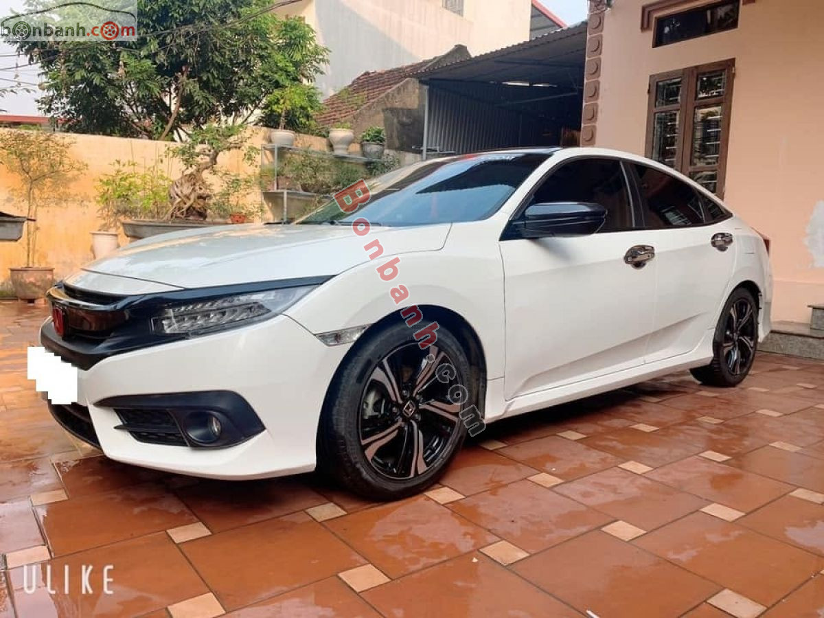 Bán ô tô Honda Civic 1.5G Vtec Turbo - 2018 - xe cũ