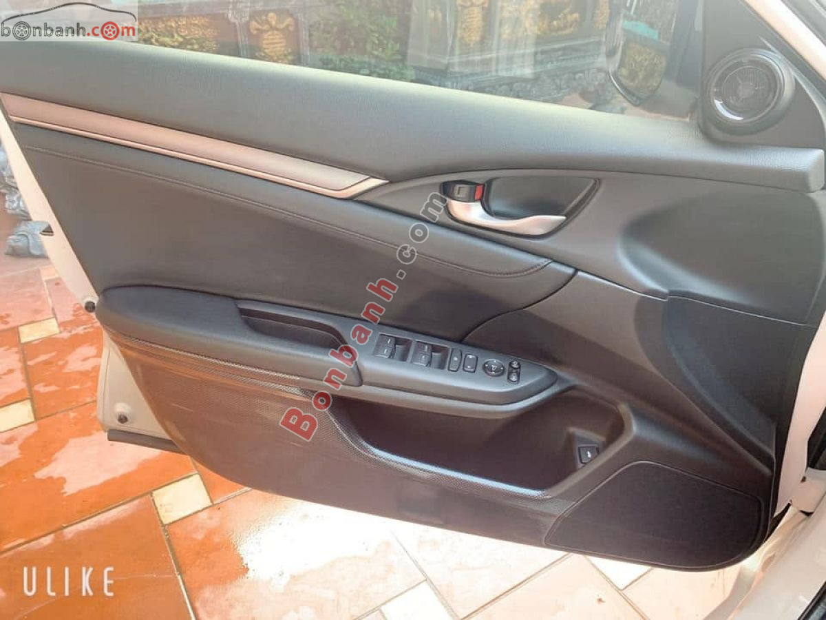 Bán ô tô Honda Civic 1.5G Vtec Turbo - 2018 - xe cũ