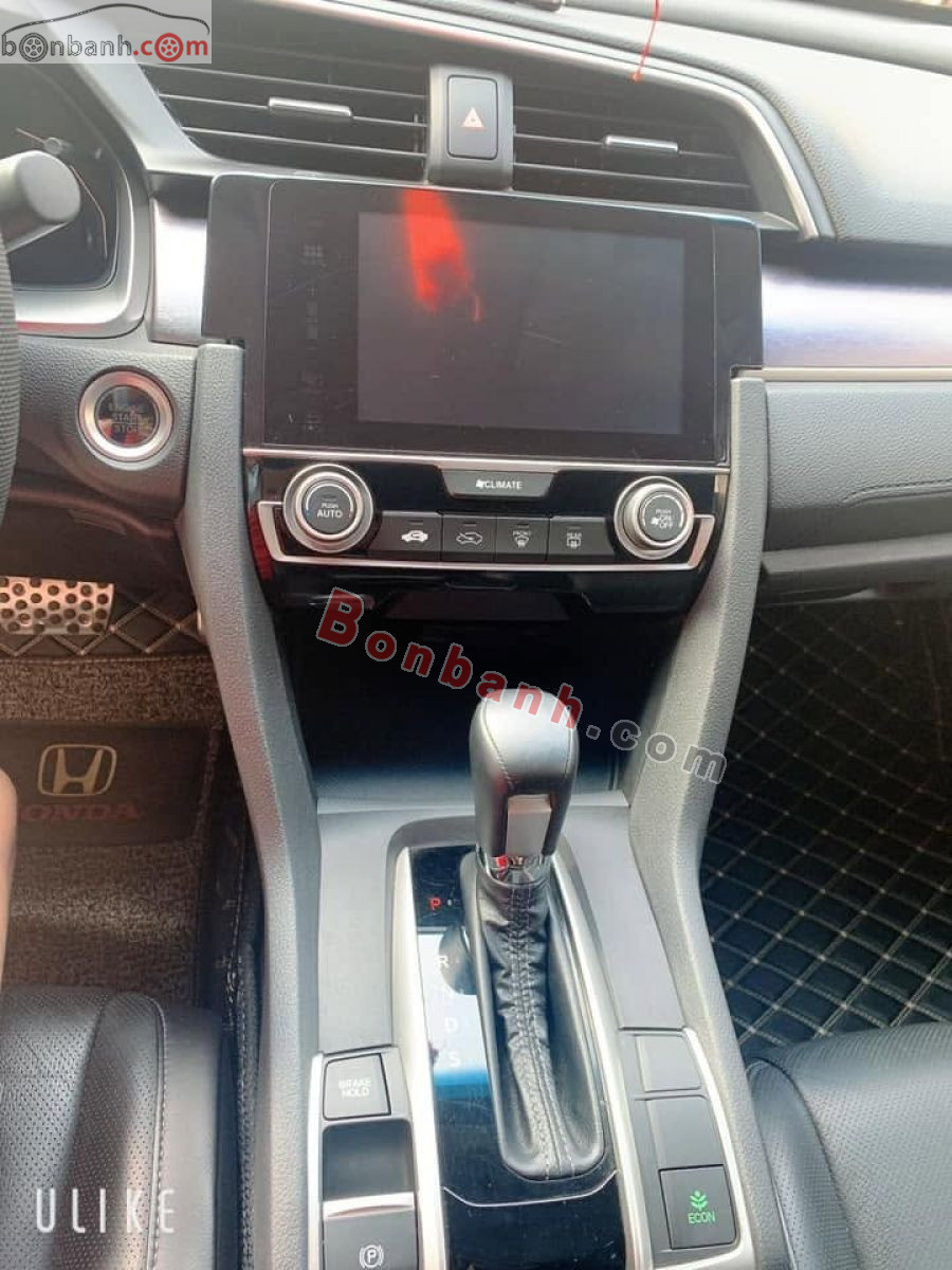 Bán ô tô Honda Civic 1.5G Vtec Turbo - 2018 - xe cũ