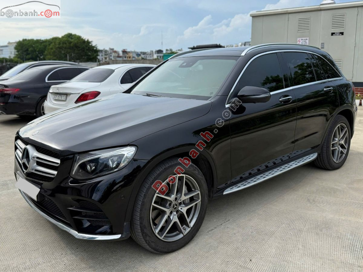 Bán ô tô Mercedes Benz GLC 300 4Matic - 2017 - xe cũ