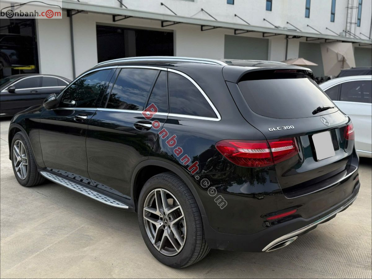 Bán ô tô Mercedes Benz GLC 300 4Matic - 2017 - xe cũ