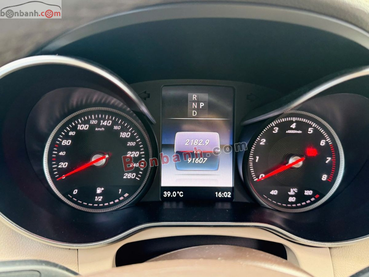 Bán ô tô Mercedes Benz GLC 300 4Matic - 2017 - xe cũ