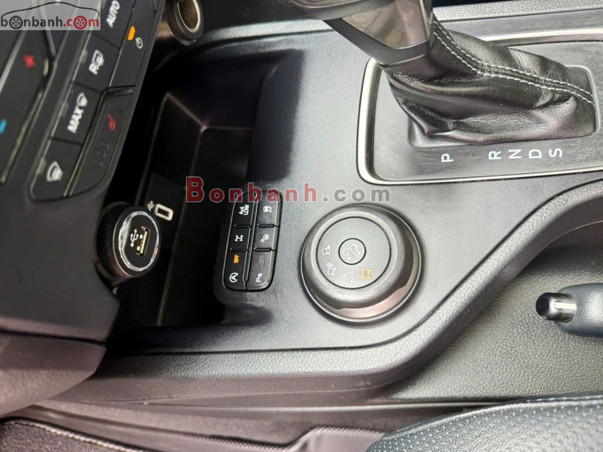 Bán ô tô Ford Everest Titanium 2.0L 4x4 AT - 2022 - xe cũ