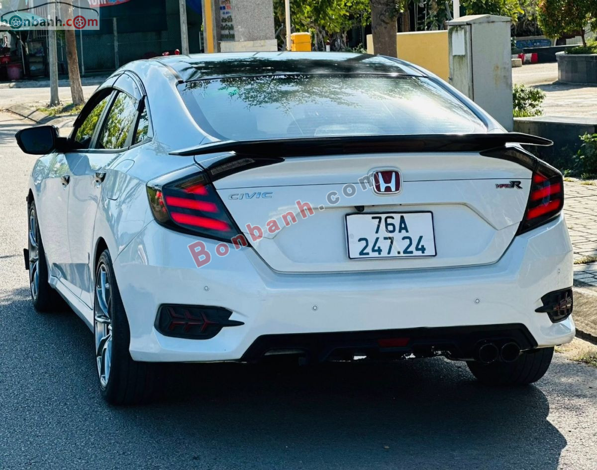 Bán ô tô Honda Civic E 1.8 AT - 2019 - xe cũ