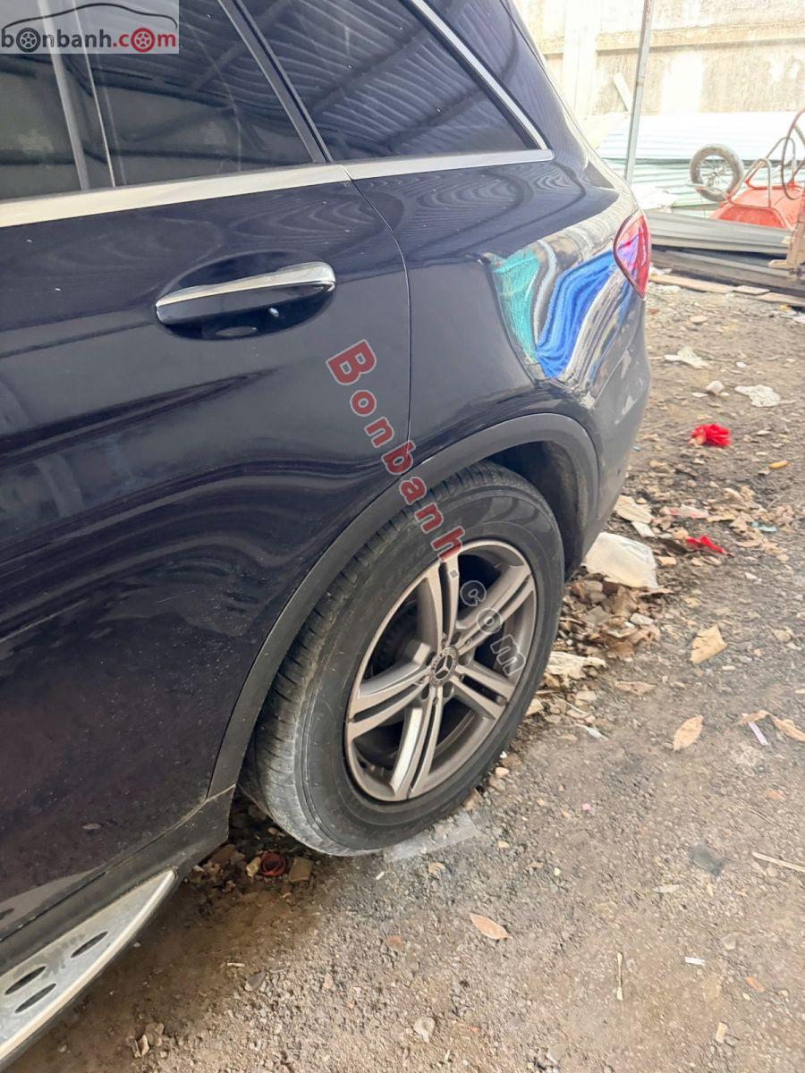 Bán ô tô Mercedes Benz GLC 200 - 2022 - xe cũ