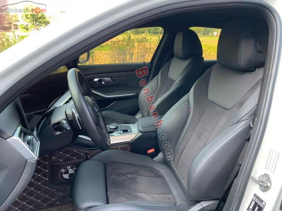 Bán ô tô BMW 3 Series 320i M Sport - 2023 - xe cũ