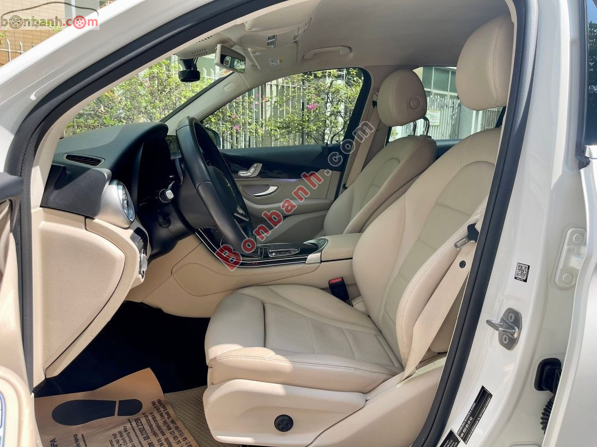 Bán ô tô Mercedes Benz GLC 200 - 2021 - xe cũ