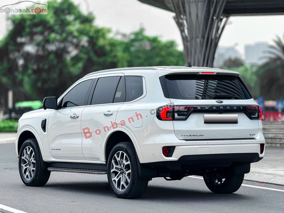 Bán ô tô Ford Everest Titanium Plus 2.0L 4x4 AT - 2024 - xe cũ