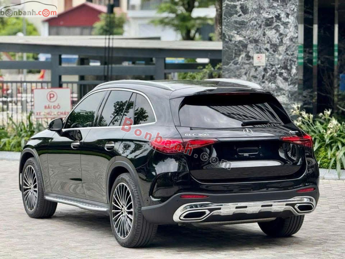 Bán ô tô Mercedes Benz GLC 300 4Matic - 2023 - xe cũ