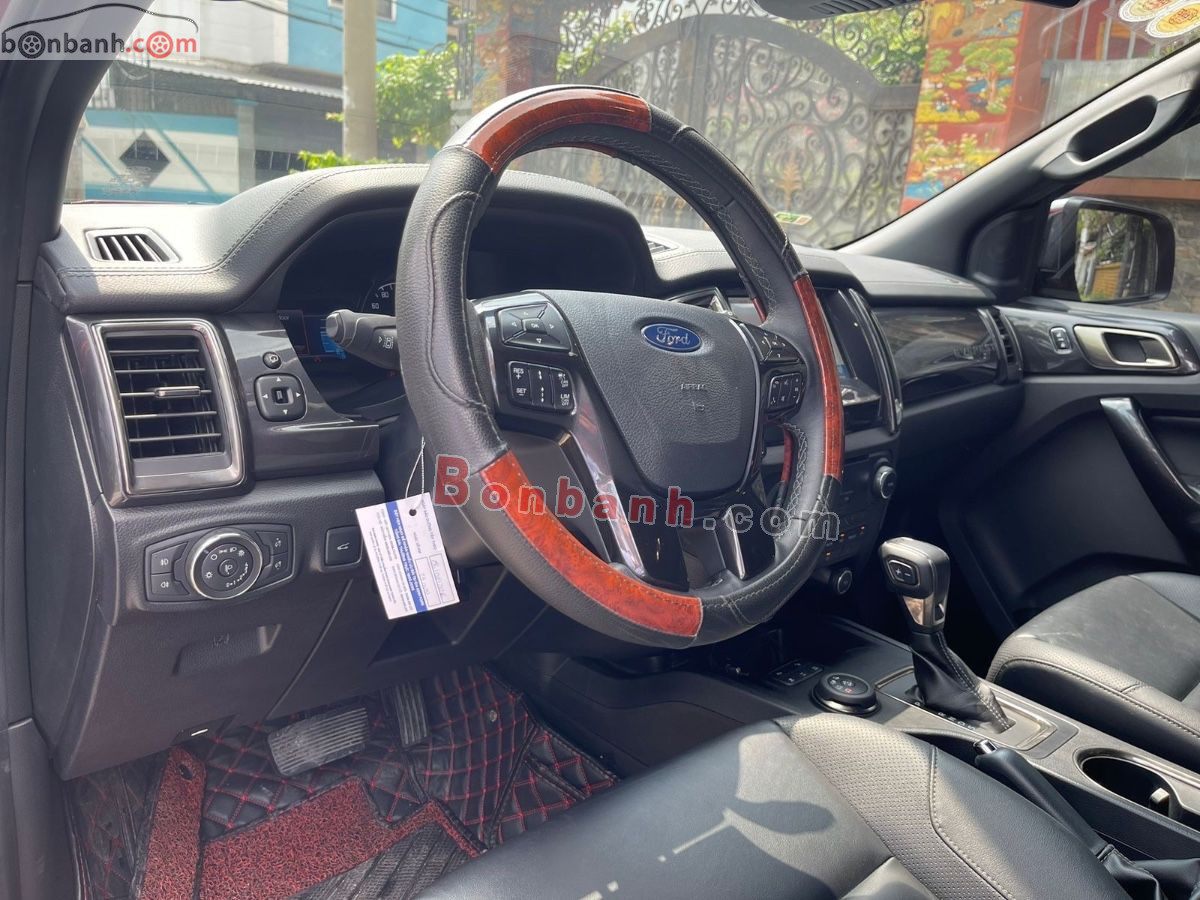Bán ô tô Ford Everest Titanium 2.0L 4x4 AT - 2020 - xe cũ