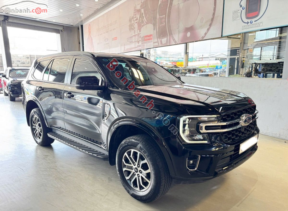 Bán ô tô Ford Everest Ambiente 2.0L 4x2 AT - 2024 - xe cũ