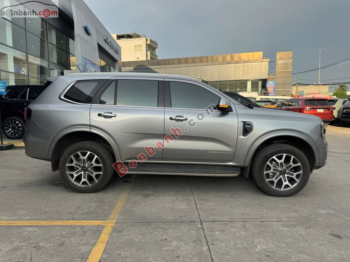 Bán ô tô Ford Everest Titanium Plus 2.0L 4x4 AT - 2023 - xe cũ