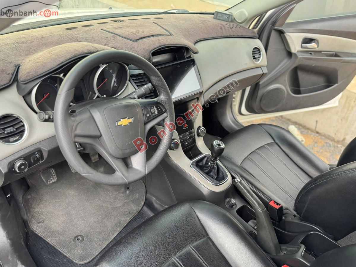 Bán ô tô Chevrolet Cruze LS 1.6 MT - 2015 - xe cũ