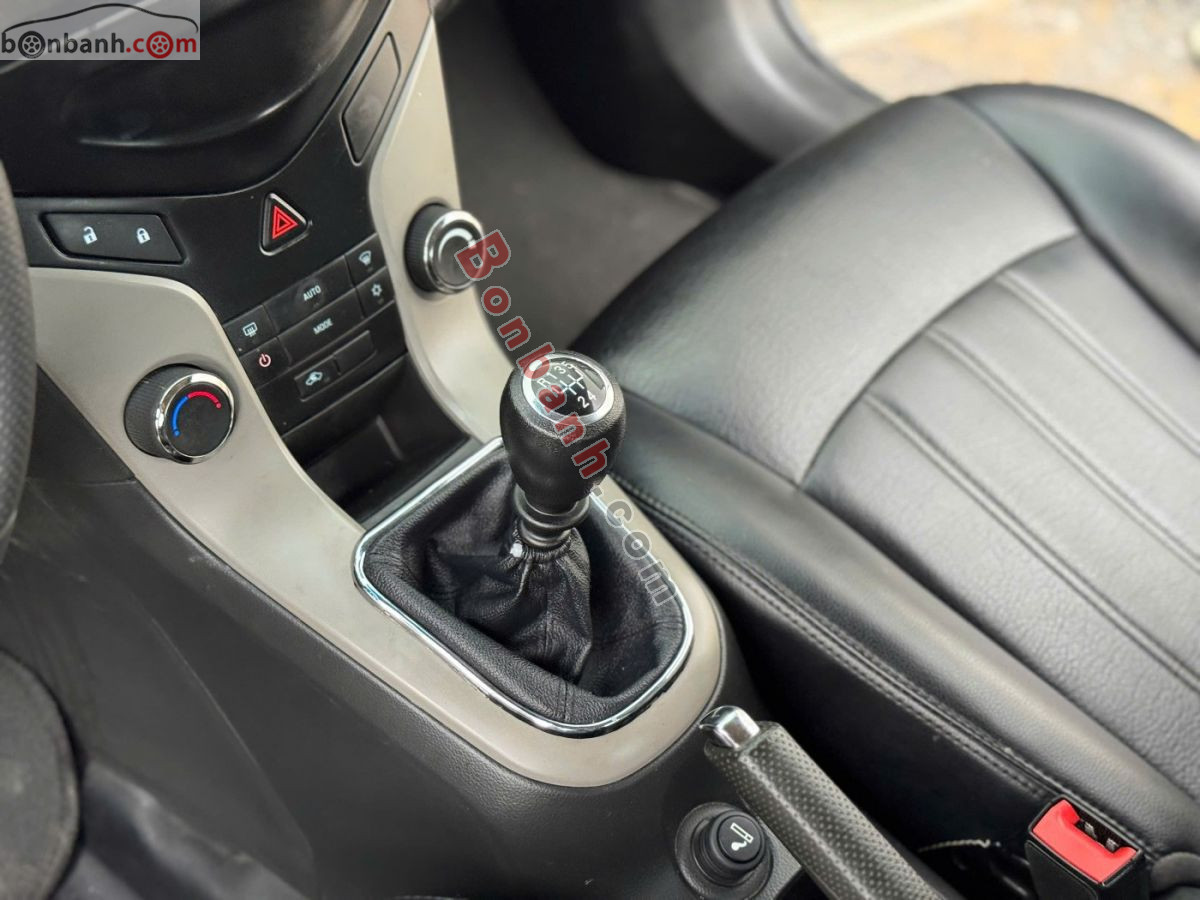 Bán ô tô Chevrolet Cruze LS 1.6 MT - 2015 - xe cũ