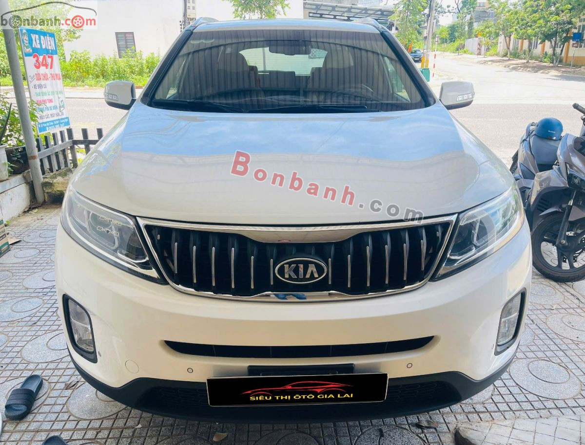 Bán ô tô Kia Sorento 2.4 GAT Deluxe - 2019 - xe cũ