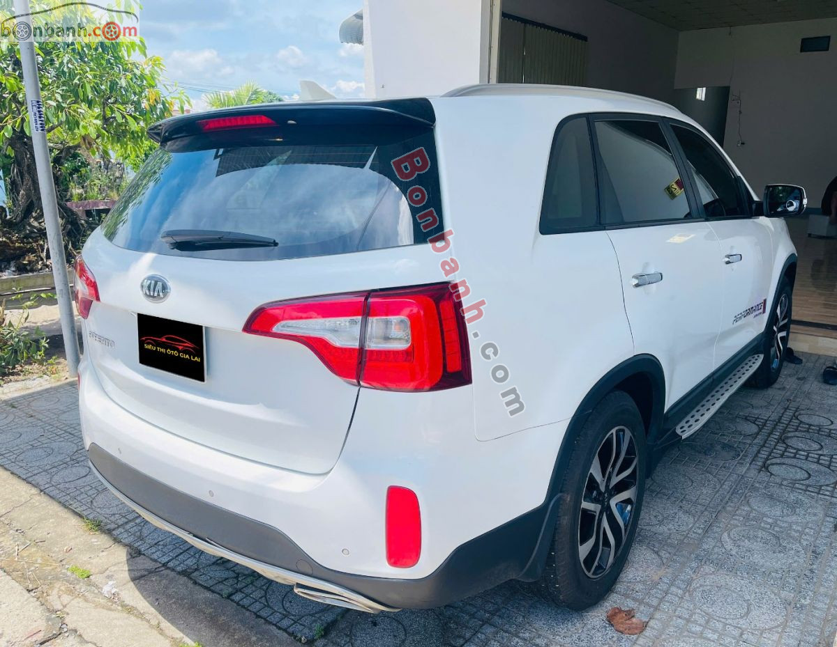 Bán ô tô Kia Sorento 2.4 GAT Deluxe - 2019 - xe cũ