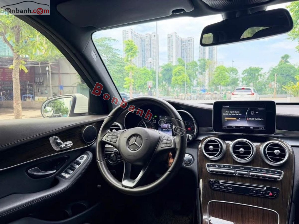 Bán ô tô Mercedes Benz GLC 200 - 2019 - xe cũ
