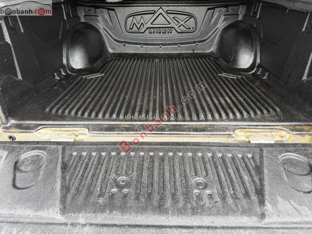 Bán ô tô Mitsubishi Triton GLS 4x4 AT - 2011 - xe cũ