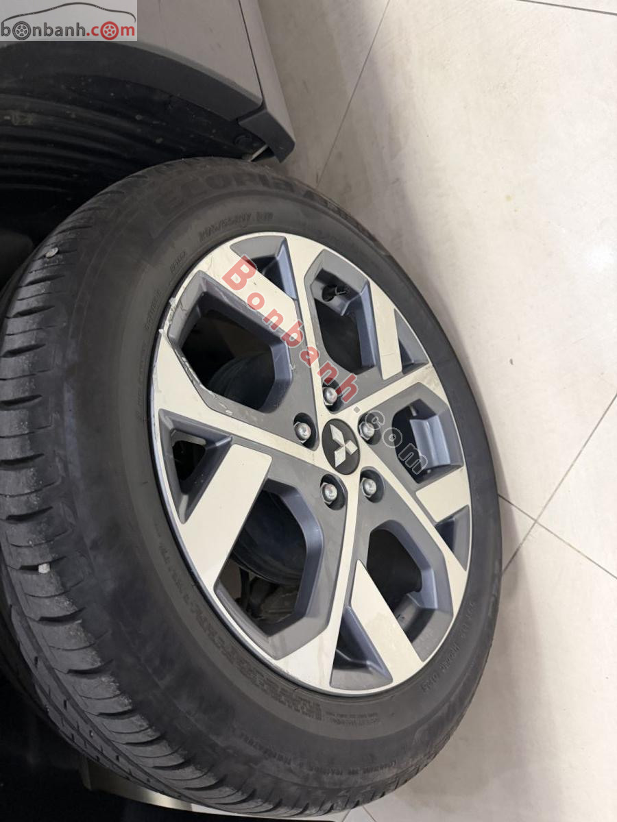 Bán ô tô Mitsubishi Xpander Cross 1.5 AT - 2025 - xe cũ